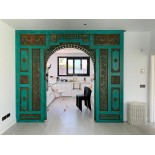 Puerta corredera oriental