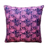 Funda cojín batik piñas